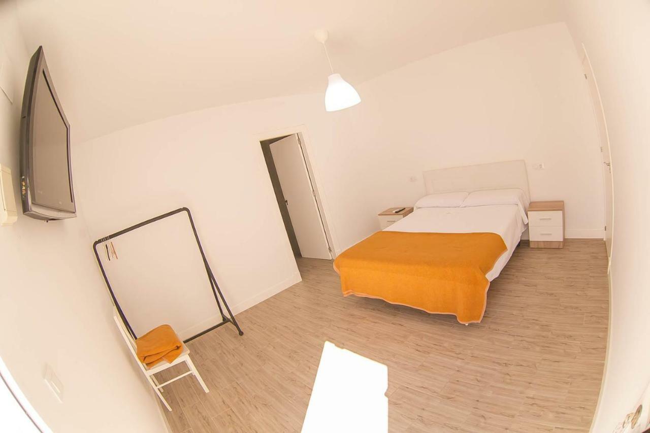 Hostal El Pinar Cadiz 雷亚尔港 外观 照片