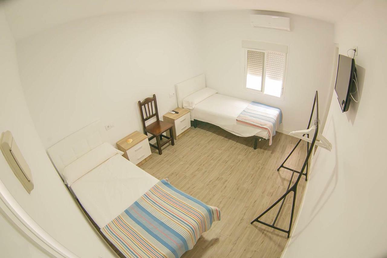 Hostal El Pinar Cadiz 雷亚尔港 外观 照片